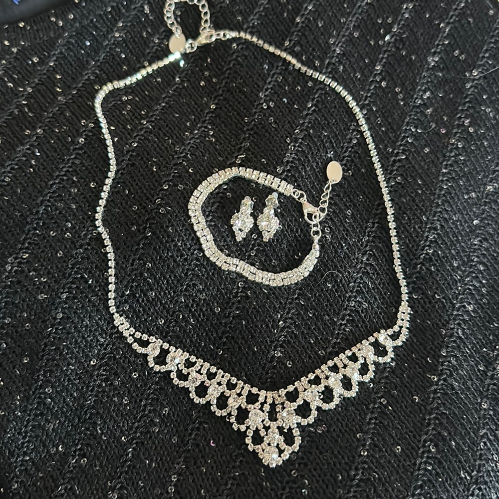 Rhinestone jewelry set